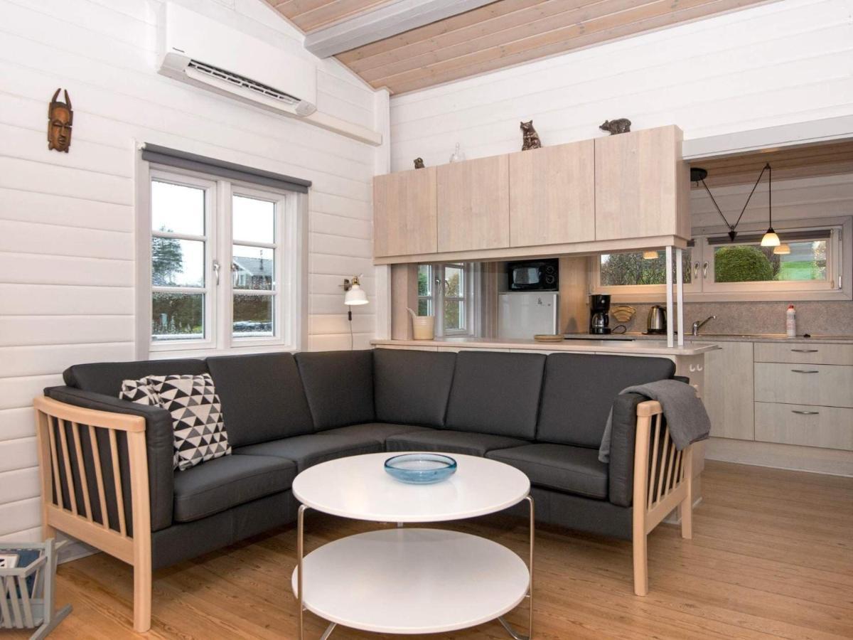 6 Person Holiday Home In Aabenraa Luaran gambar